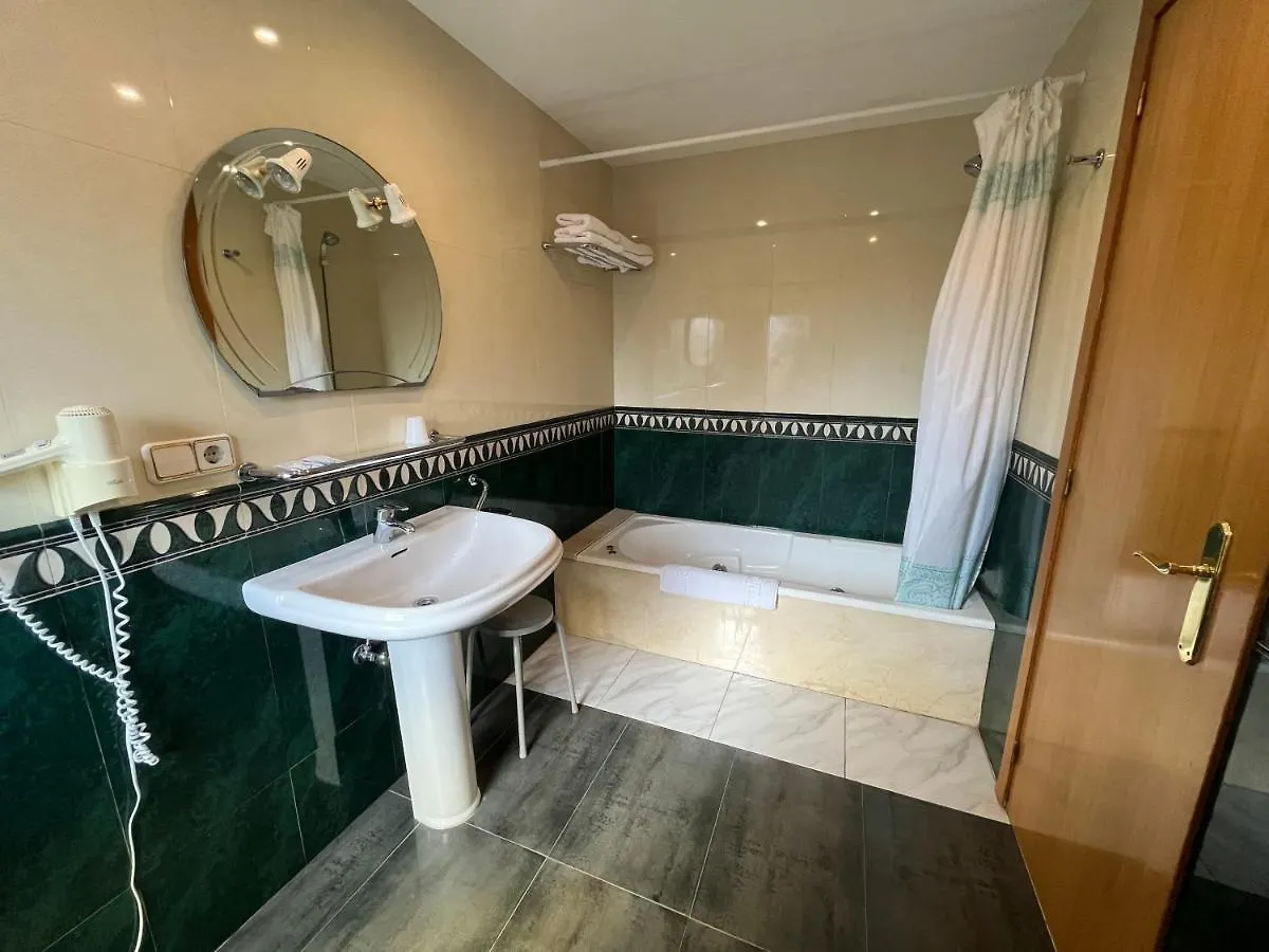 Hostal Tarres Angles